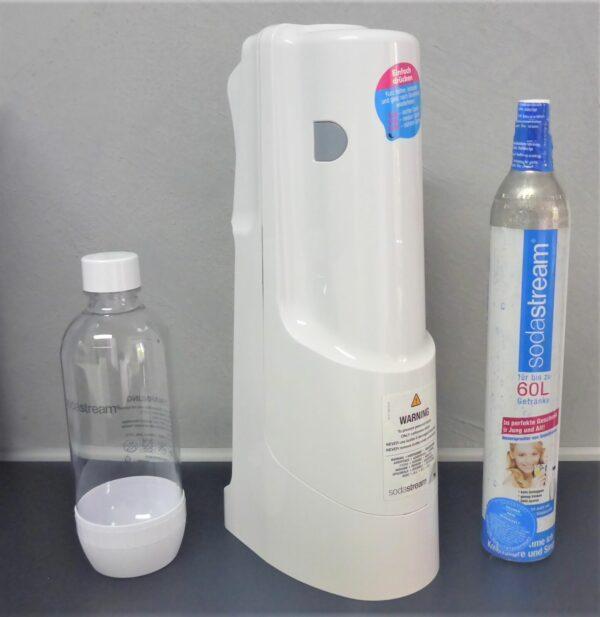 SodaStream COOL weiß Vorteilspack incl. CO2 Zylinder mit PET Flasche NEU OVP | sodawonder