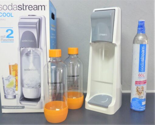 SodaStream COOL in GRAU/WEISS Megapack incl. CO2 Zylinder NEU mit 2x PET Flasche