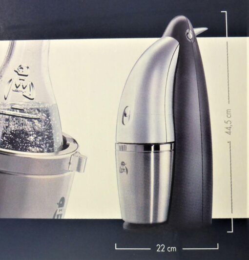 SodaStream NEU Penguin schwarz/silber Zubehör Co2 Zylinder 2x Glasflaschen – Bild 6