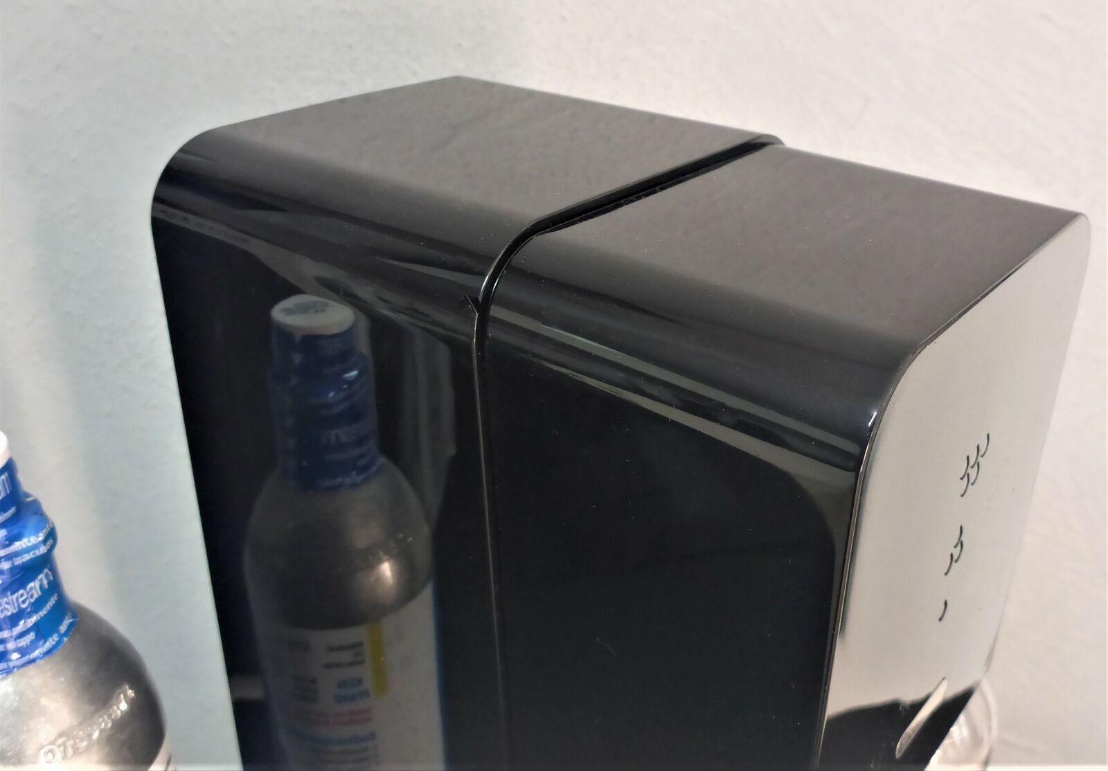 SodaStream Source SET schwarz gänzend 3-Stufen LED Anzeige Aussteller – Bild 4