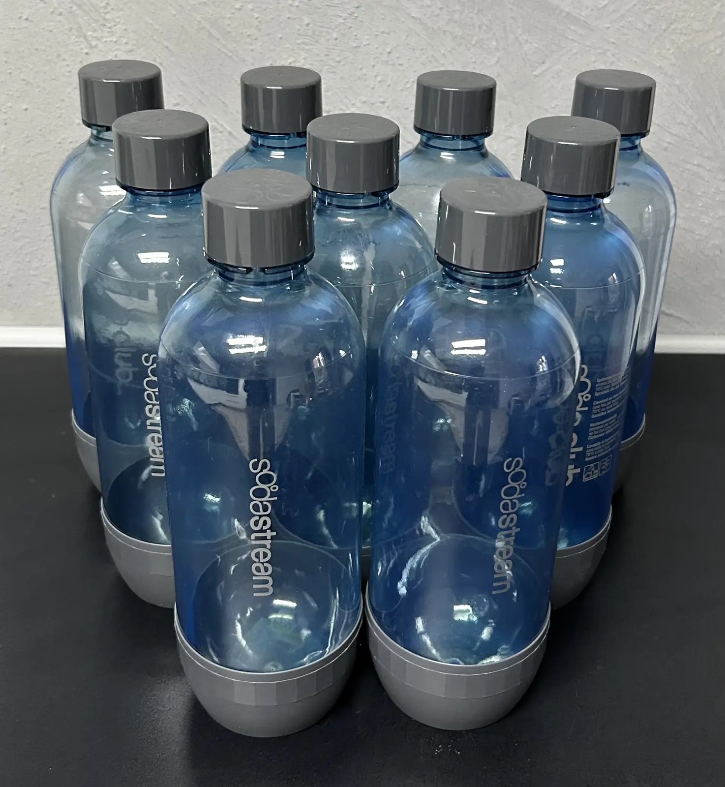 NEU 9x1L SodaStream Sodaclub Trinkflasche grau für Spülmaschine geeignet Wasserflasche